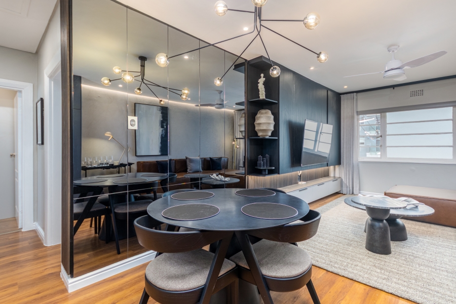 2 Bedroom Property for Sale in Green Point Western Cape